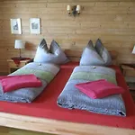 Haus Obermoser شقة